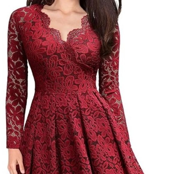 Women's Long Sleeve Lace Dress - Picture 1 of 3